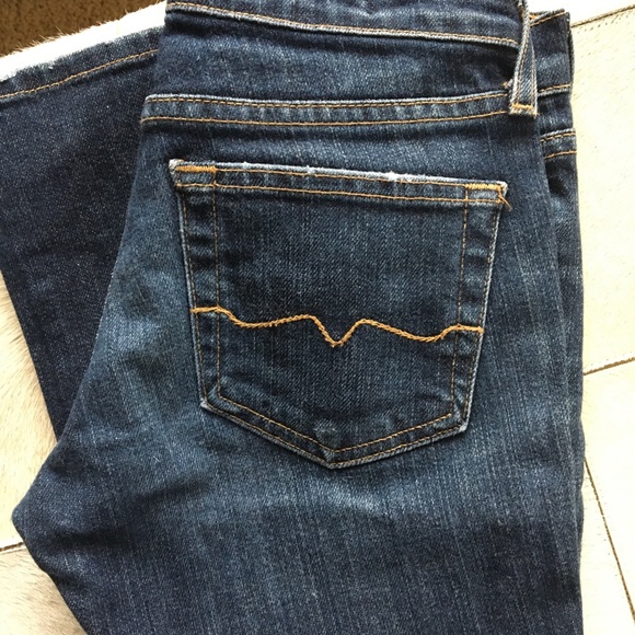 Red Engine Cropped  jeans - Picture 5 of 5